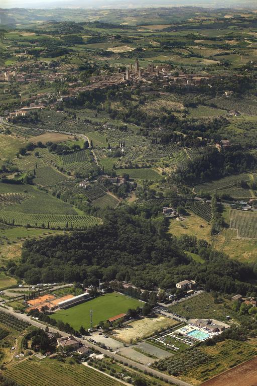 Camping Il Boschetto Di Piemma Hotel San Gimignano Exterior photo